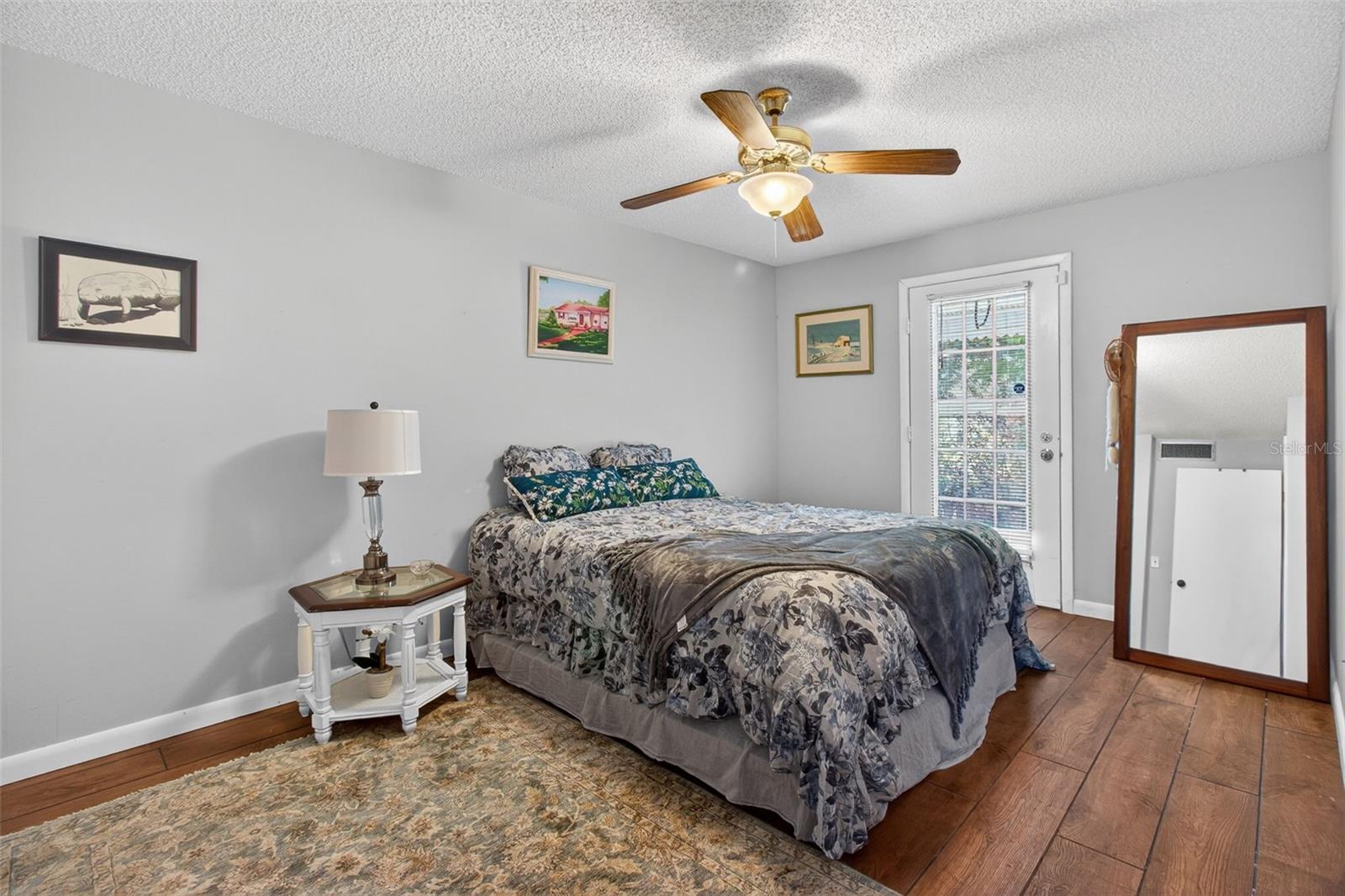 VILLAGE ON LAKE SEMINOLE CONDO THE - Residential