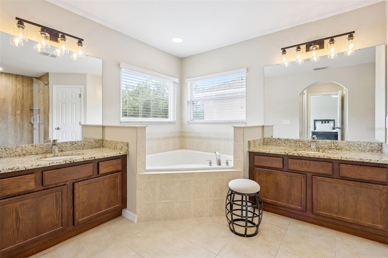 SIGNATURE LAKES PRCL 01C - Residential