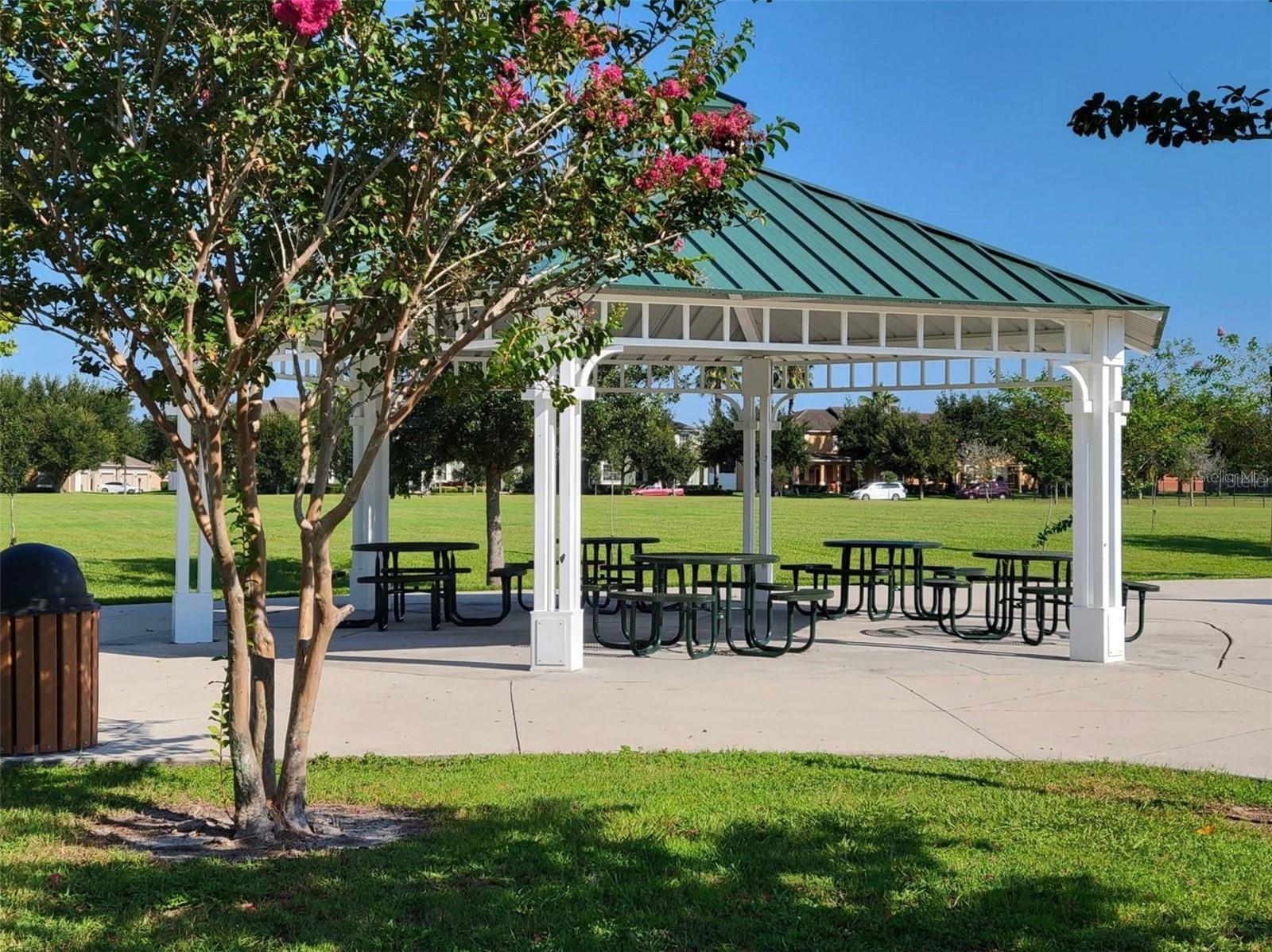 SIGNATURE LAKES PRCL 01C - Residential