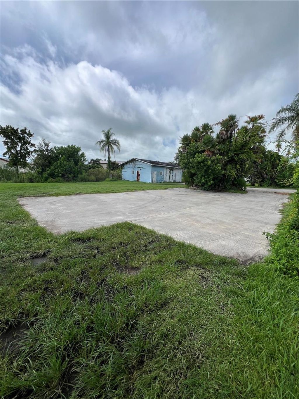 Photo of 4196 SW 11th Way, Okeechobee, FL 34974 (MLS # OK225588)