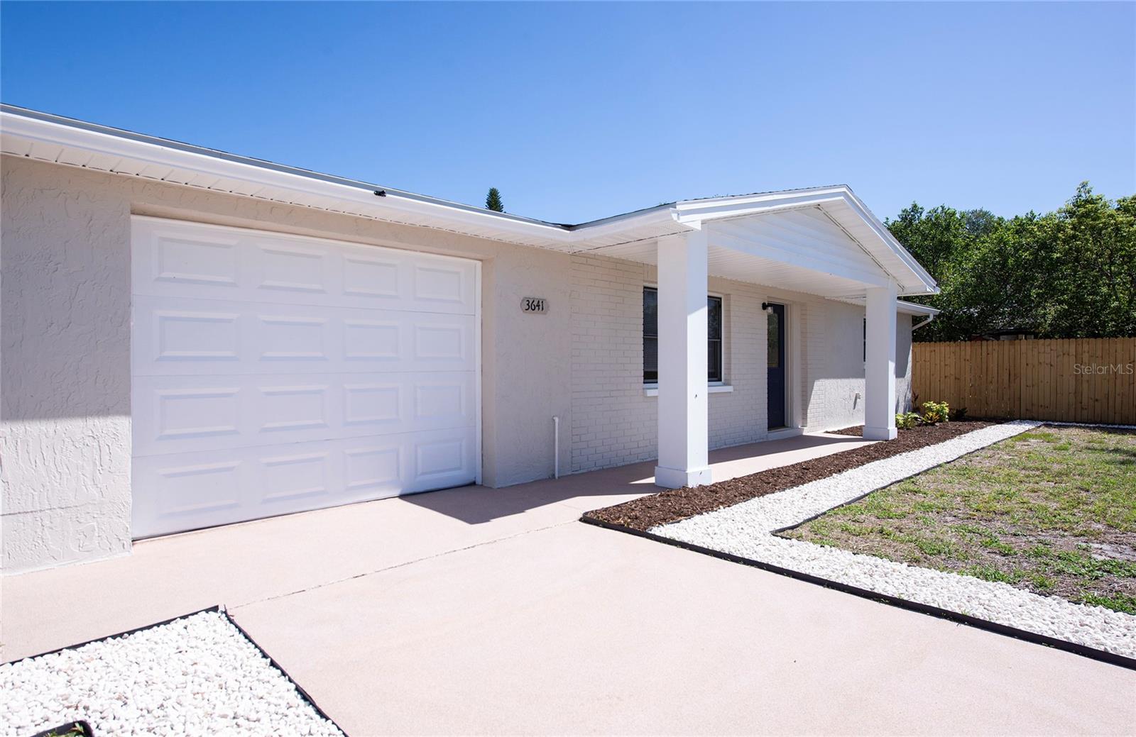 HOLIDAY LAKE ESTATES - Residential