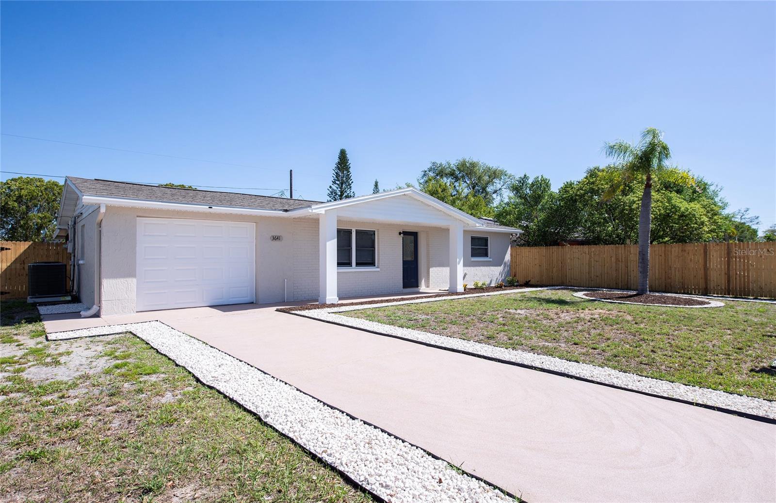 HOLIDAY LAKE ESTATES - Residential