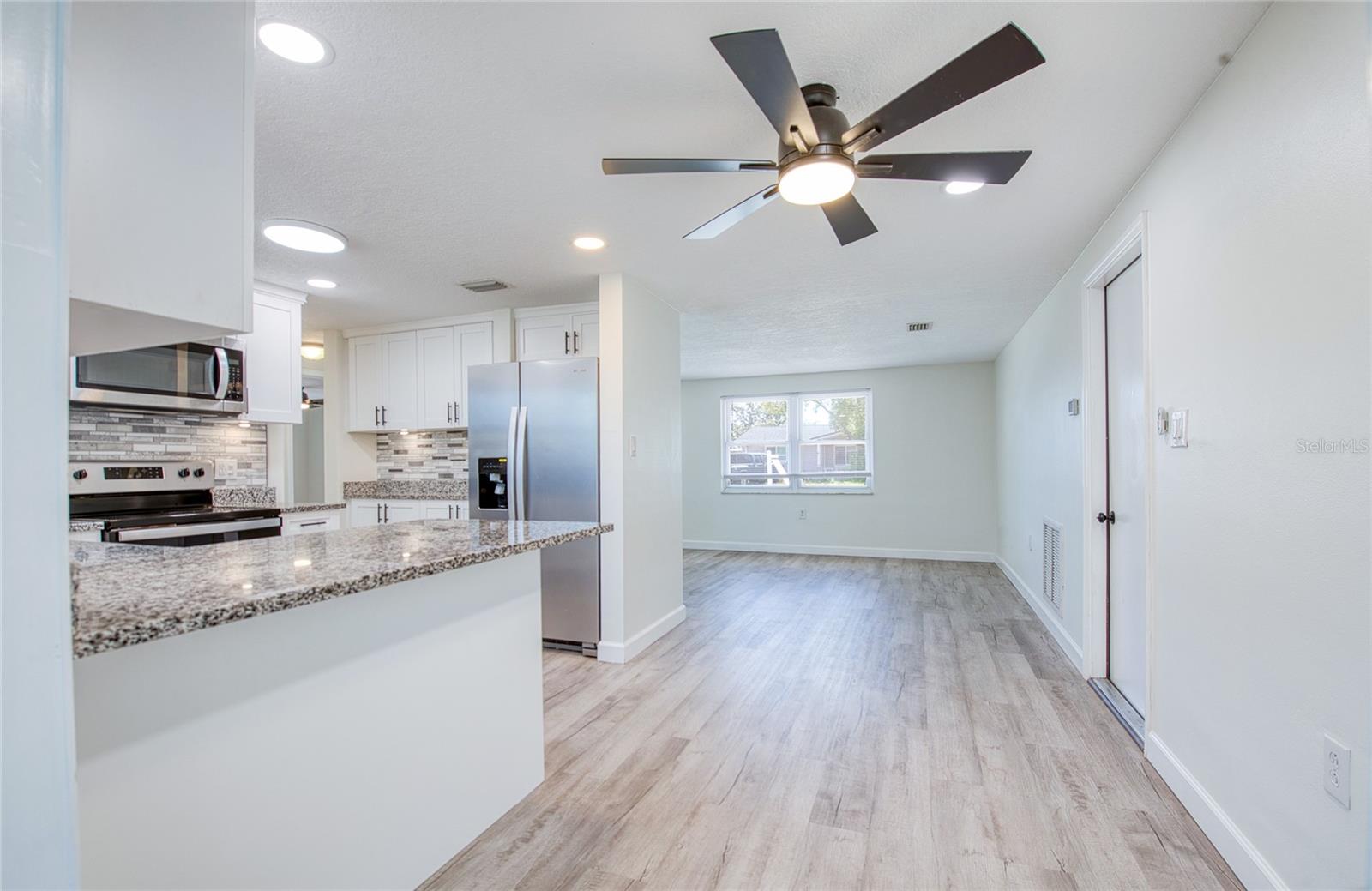 HOLIDAY LAKE ESTATES - Residential