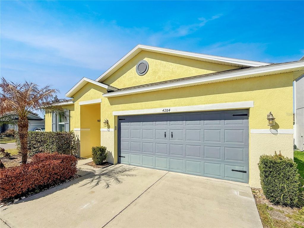 Photo of 4284 Moon Shadow Loop, Mulberry, FL 33860 (MLS # S5144498)