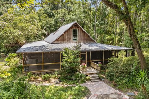 A home in ALACHUA