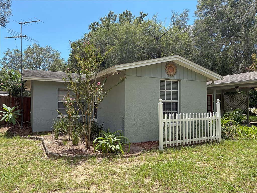 Photo of 7806 Alafia Ridge Road, Riverview, FL 33569 (MLS # TB8539538)