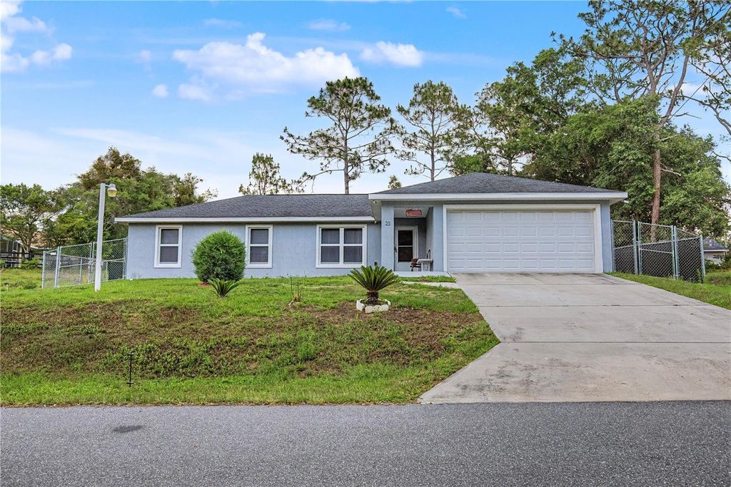 Photo of 23 Juniper Trail Circle, Ocala, FL 34480 (MLS # TB8511794)