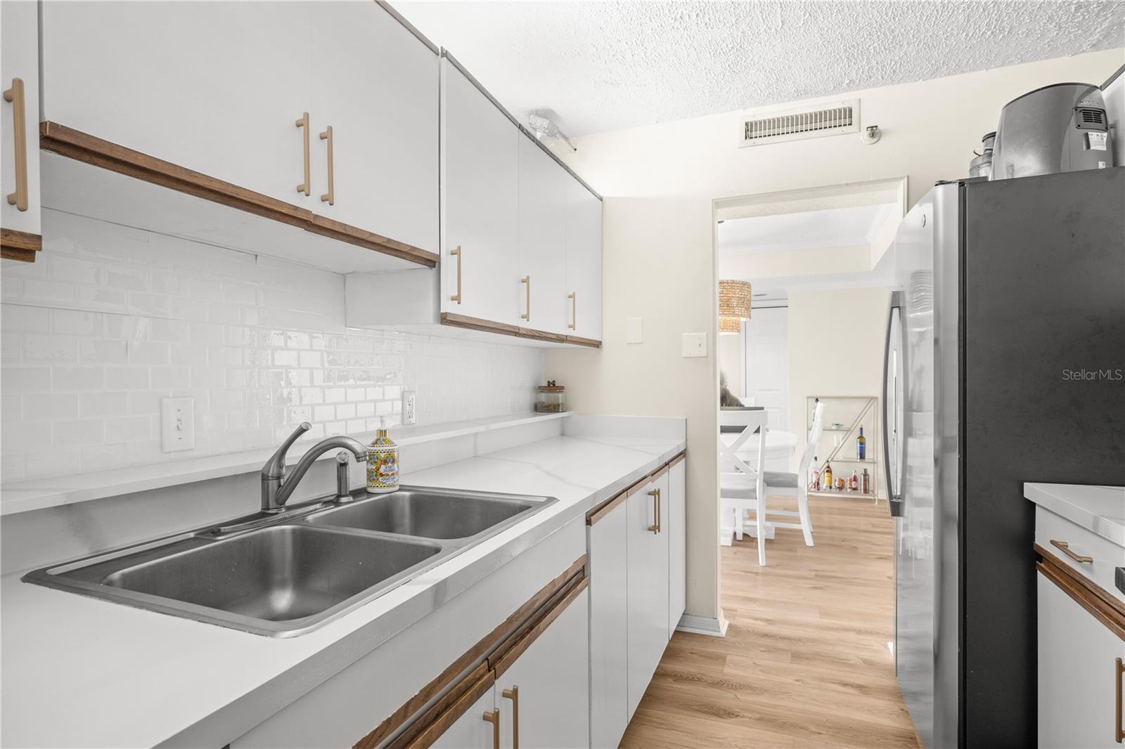 THE PARKLAND A CONDO - Residential