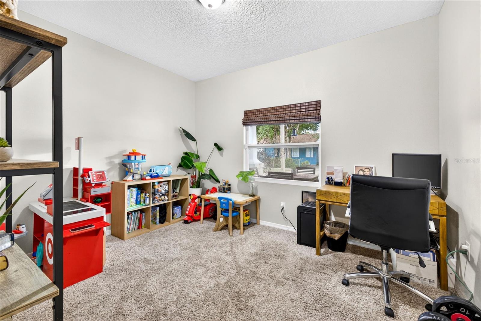 MEADOWBROOK - Residential