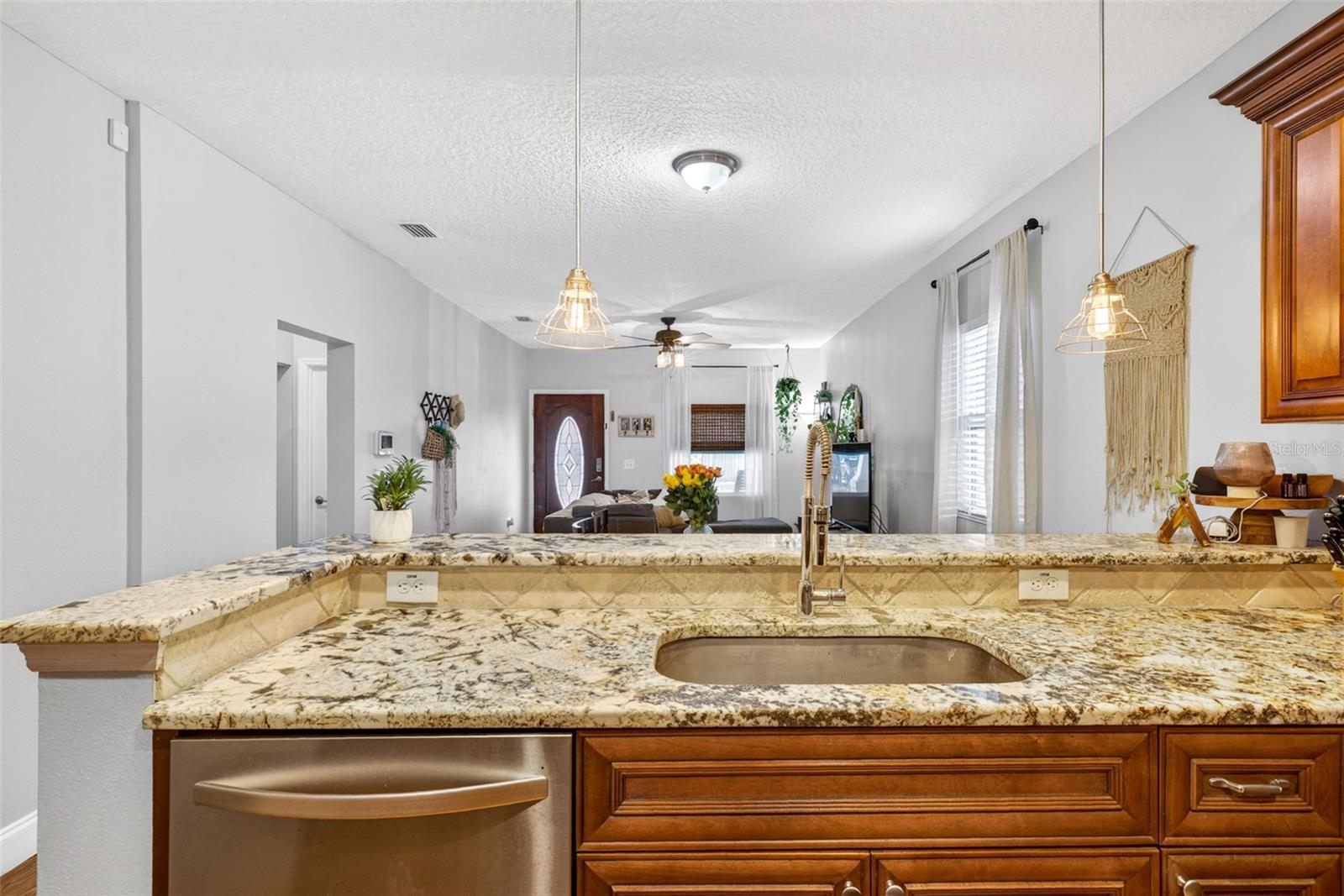 MEADOWBROOK - Residential