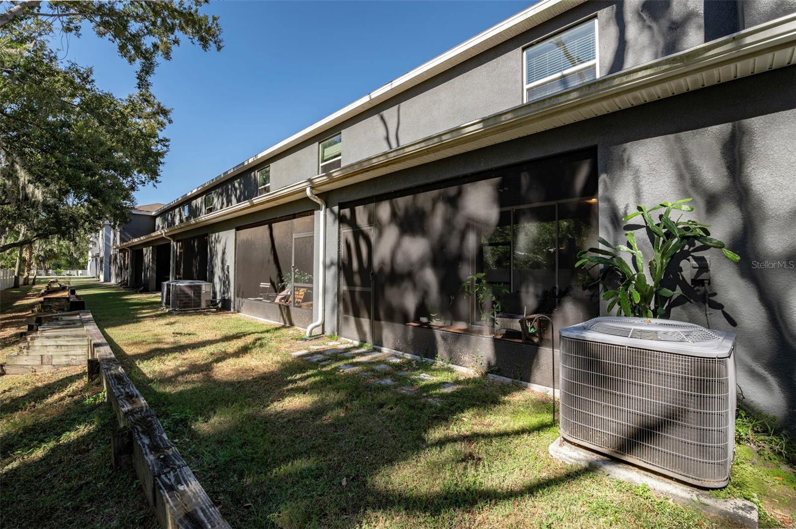 DISTRICT/BLOOMINGDALE - Residential