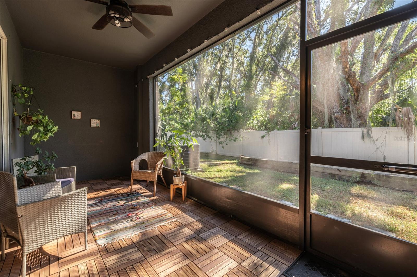 DISTRICT/BLOOMINGDALE - Residential