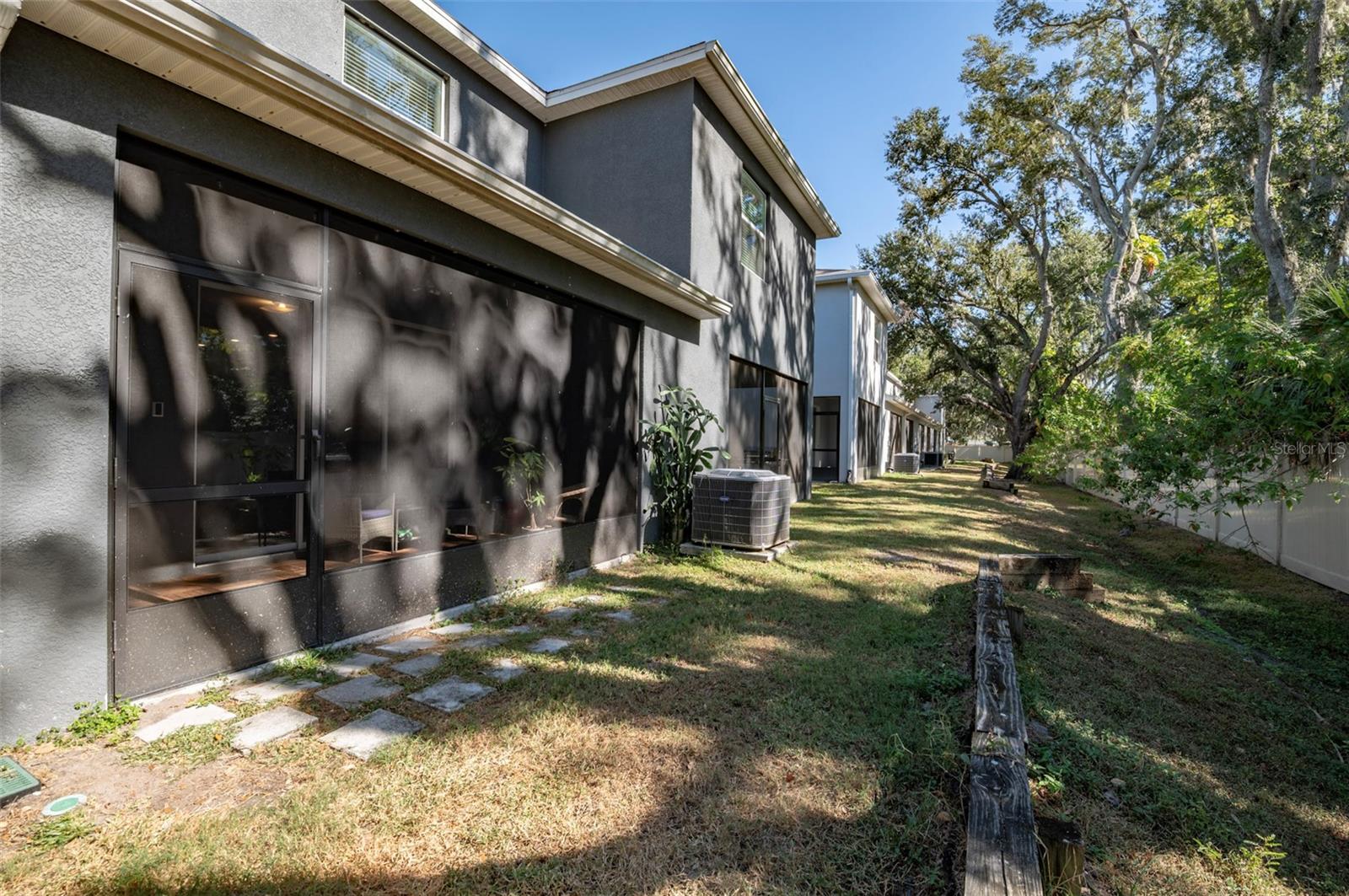 DISTRICT/BLOOMINGDALE - Residential