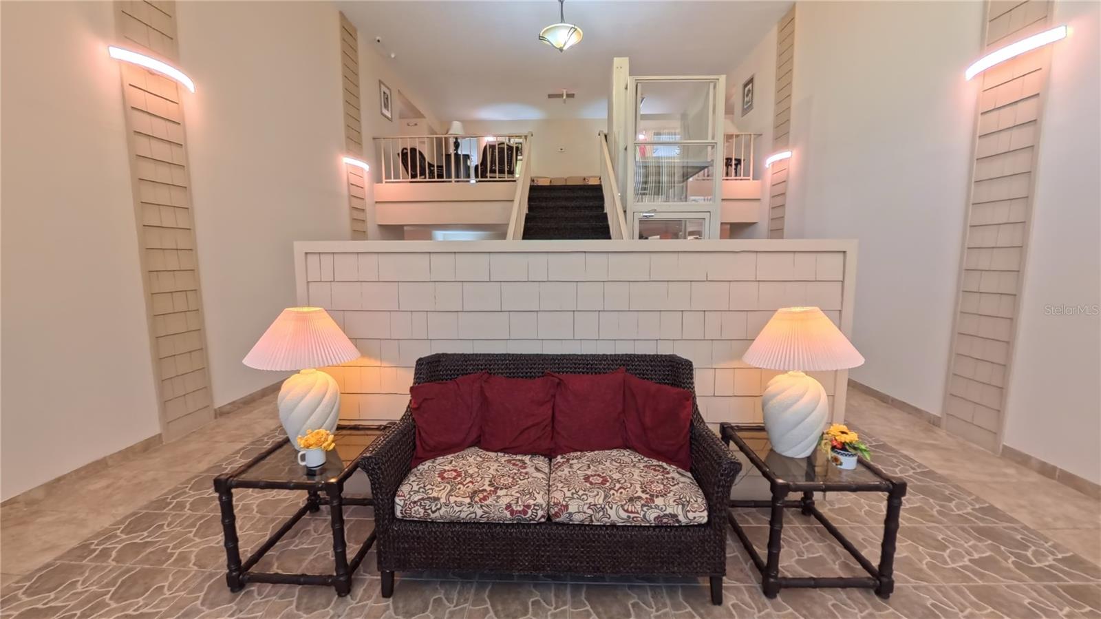 BERKLEY HOUSE - Residential