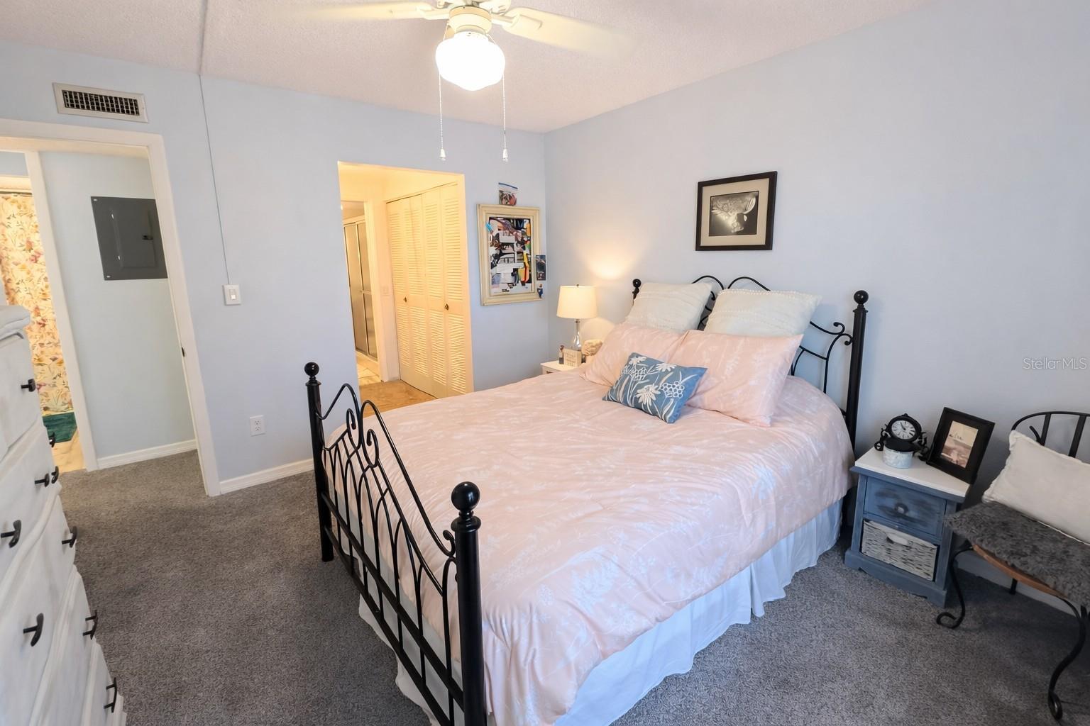 BERKLEY HOUSE - Residential