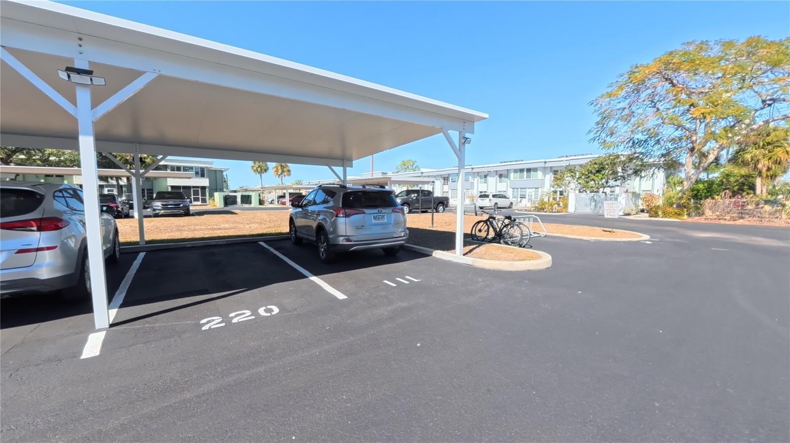 BERKLEY HOUSE - Residential