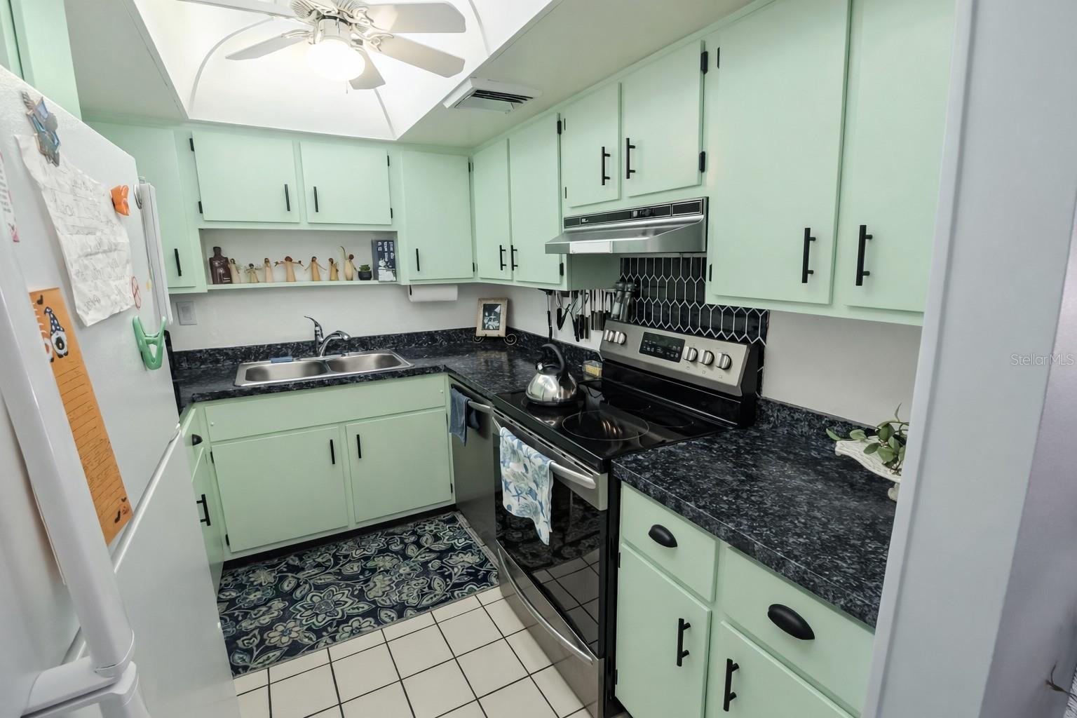 BERKLEY HOUSE - Residential