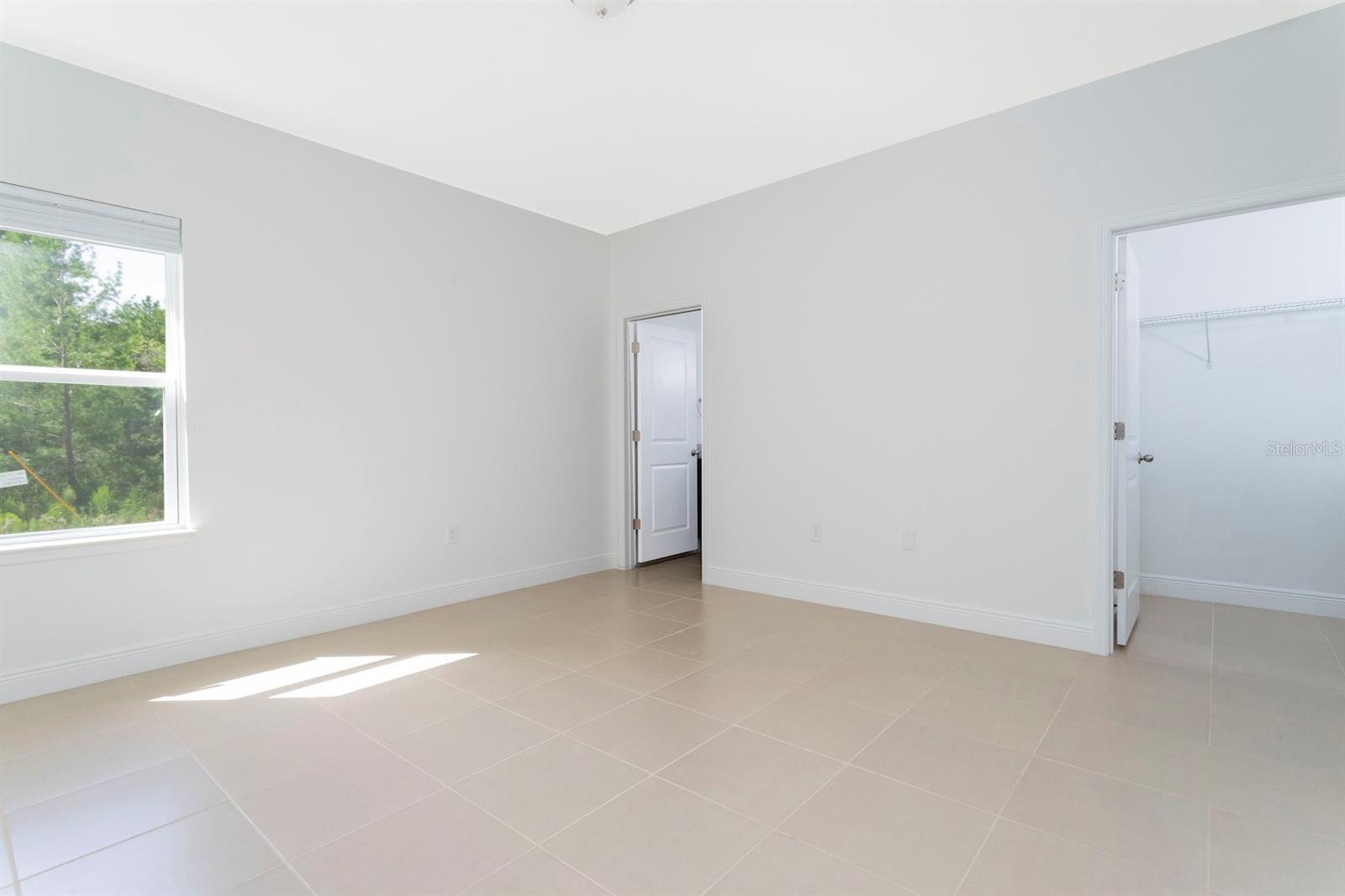 MARION OAKS UN 06 - Residential Lease