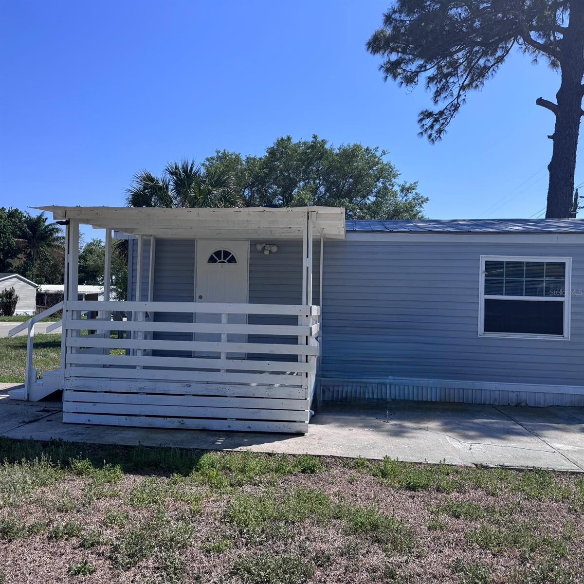 4760 LAKE ONTARIO DRIVE