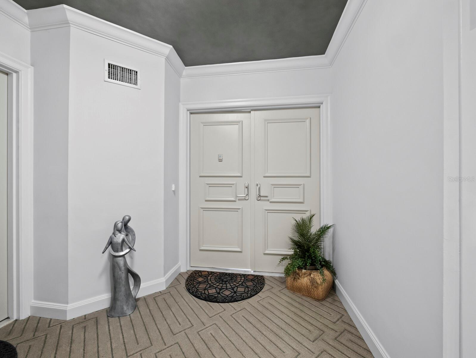 575 SANCTUARY DRIVE A302