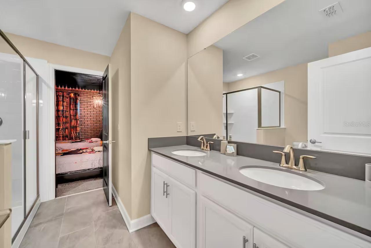 STONEYBROOK SOUTH NORTH PRCL PH 5 - Residential