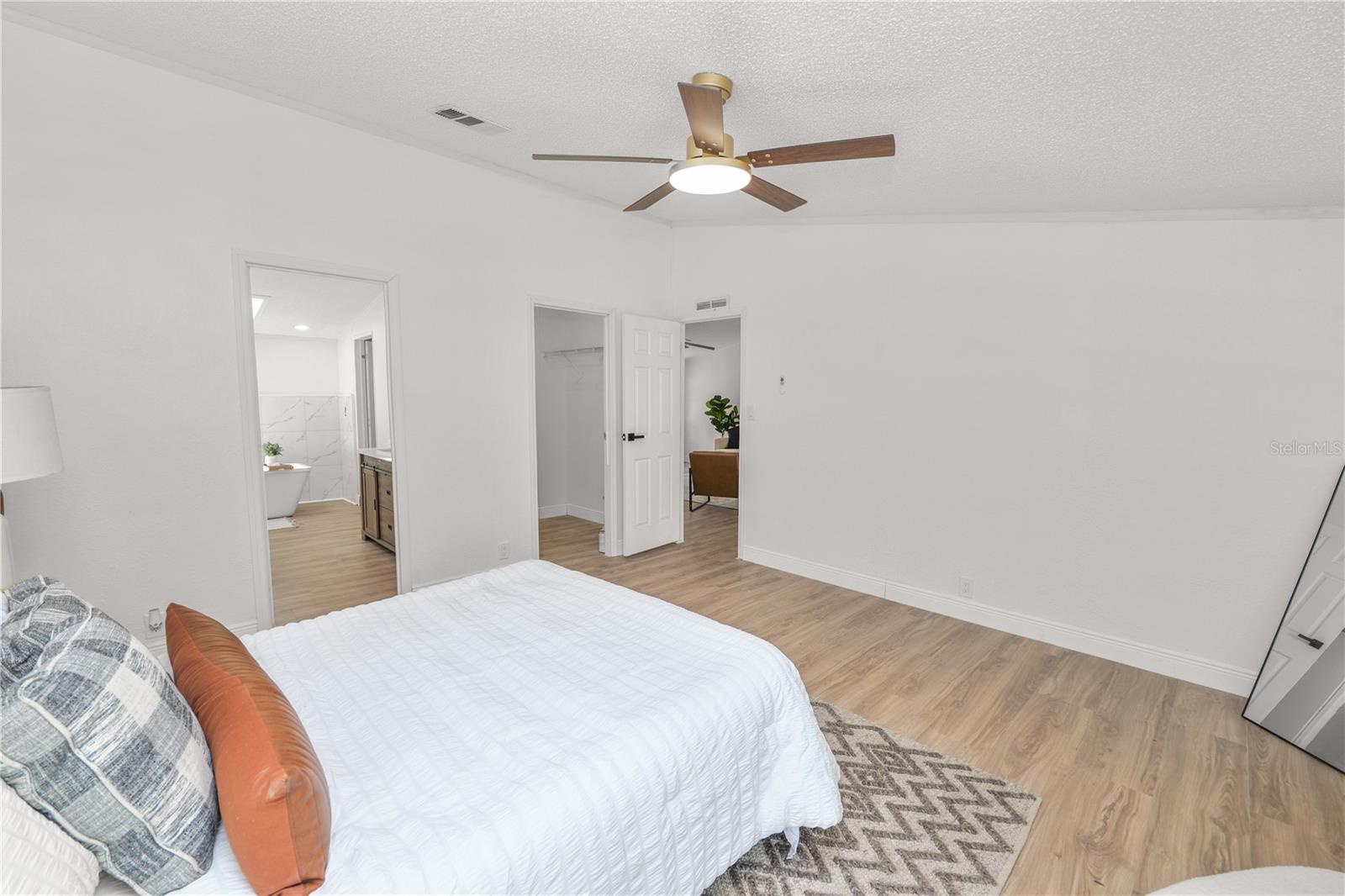 OAKWOOD ACRES - Residential