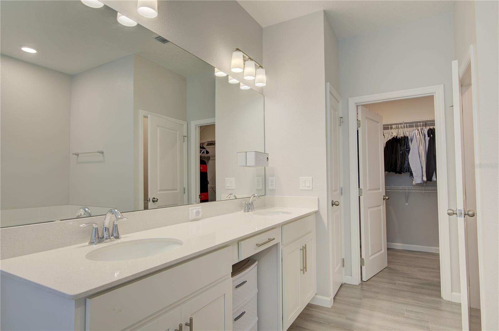 RED EMBER NORTH - Residential