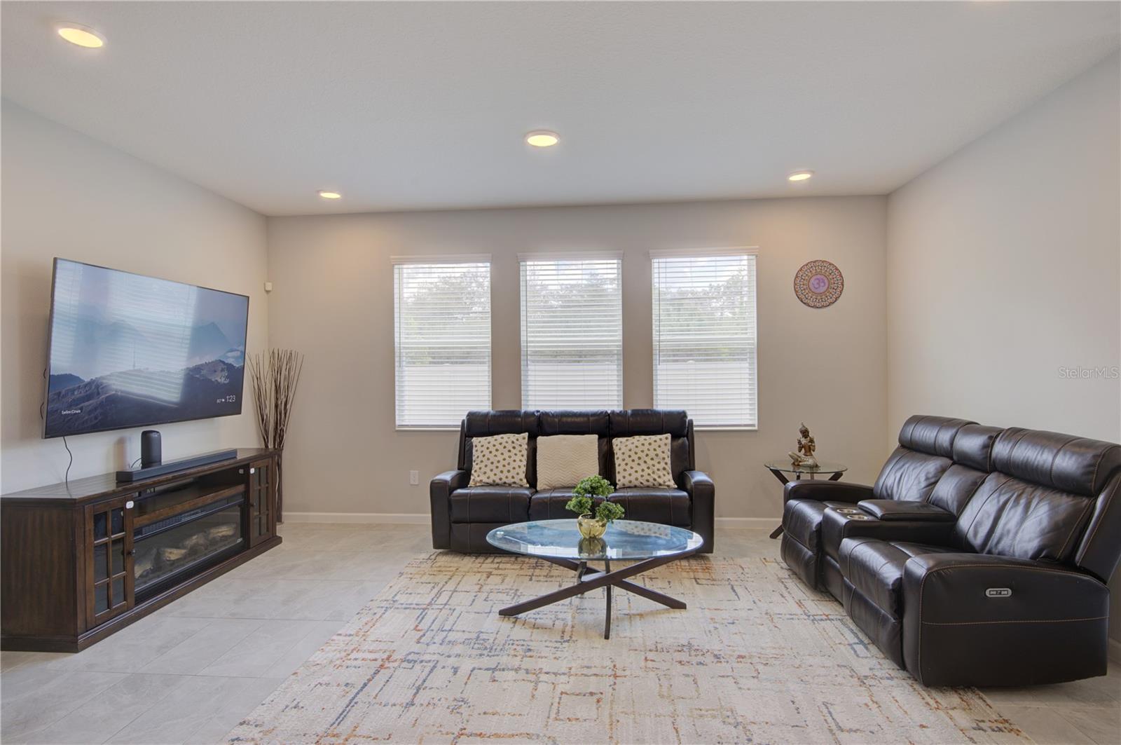 RED EMBER NORTH - Residential