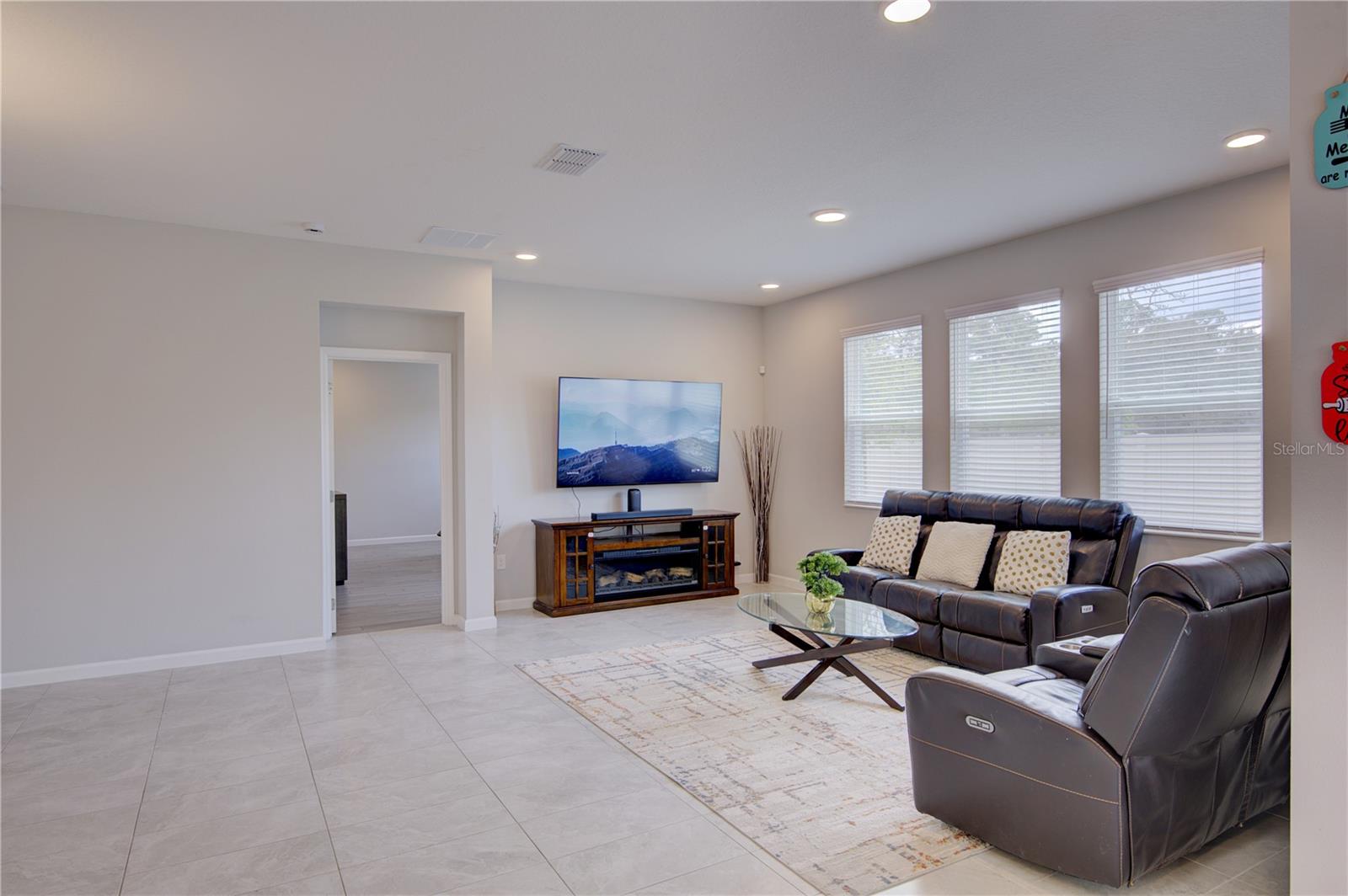 RED EMBER NORTH - Residential