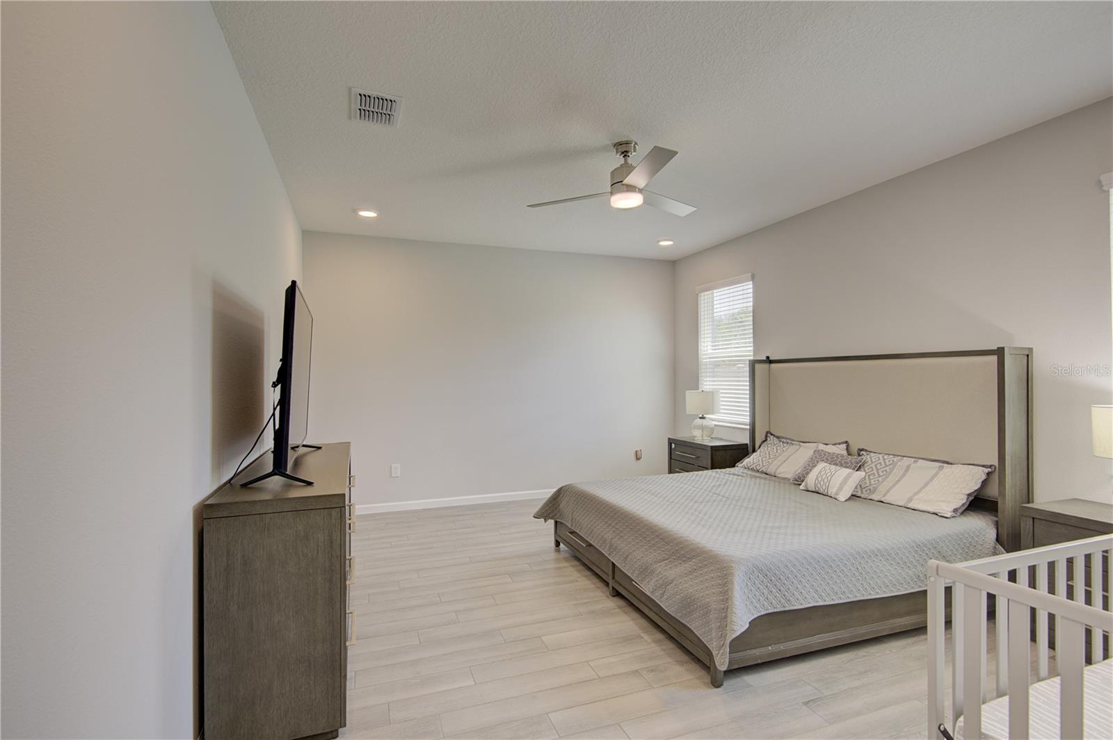 RED EMBER NORTH - Residential