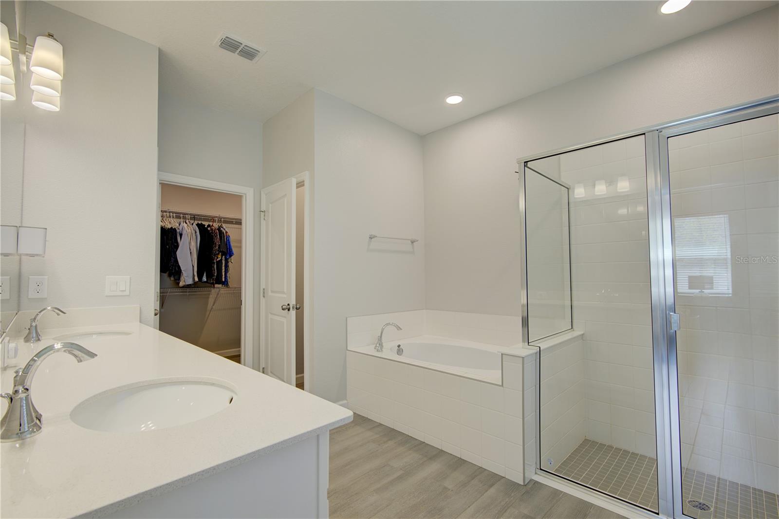 RED EMBER NORTH - Residential