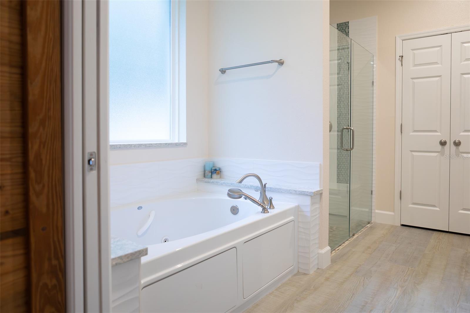 CONSIGNY PLACE SUB - Residential