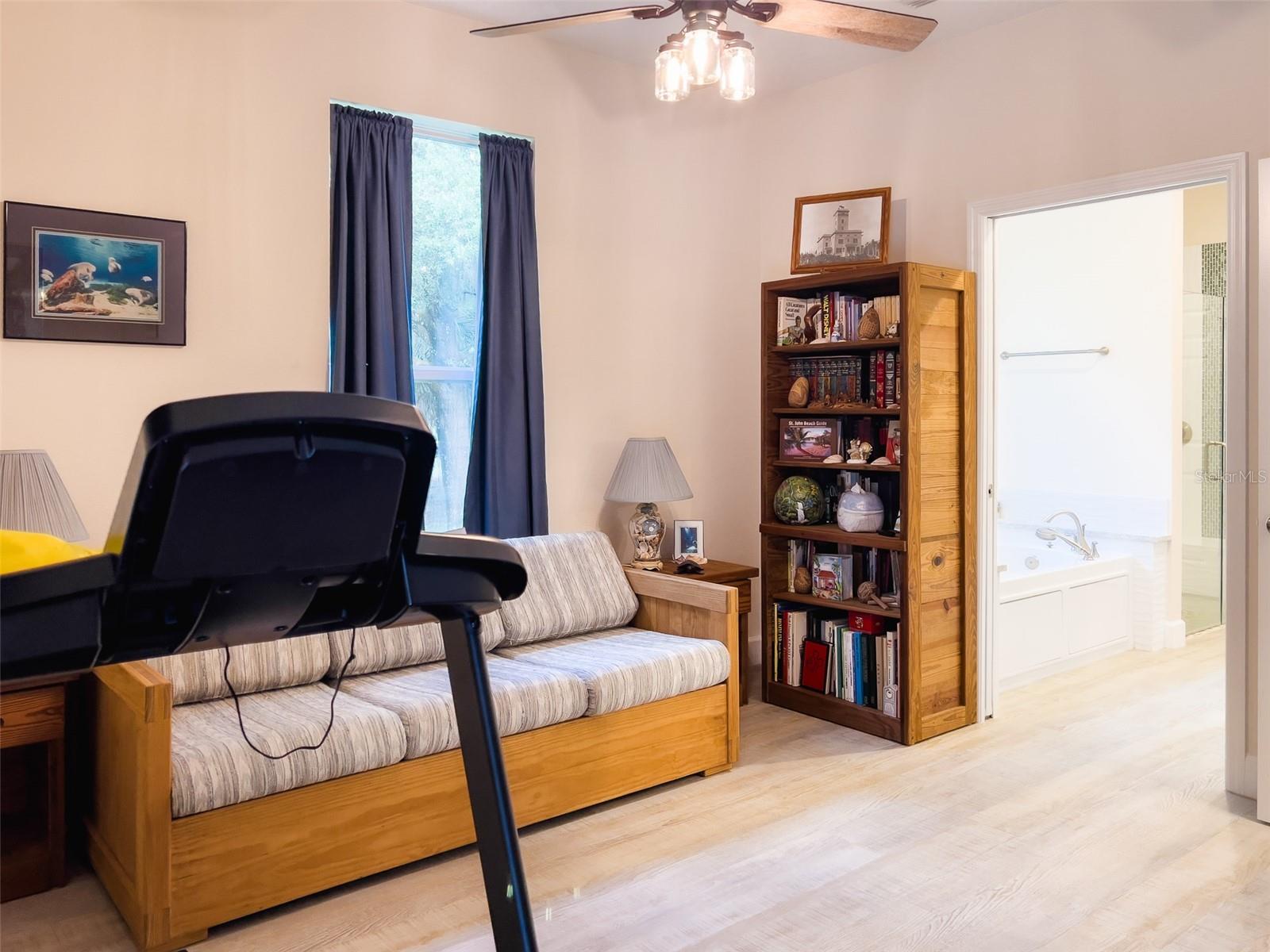 CONSIGNY PLACE SUB - Residential