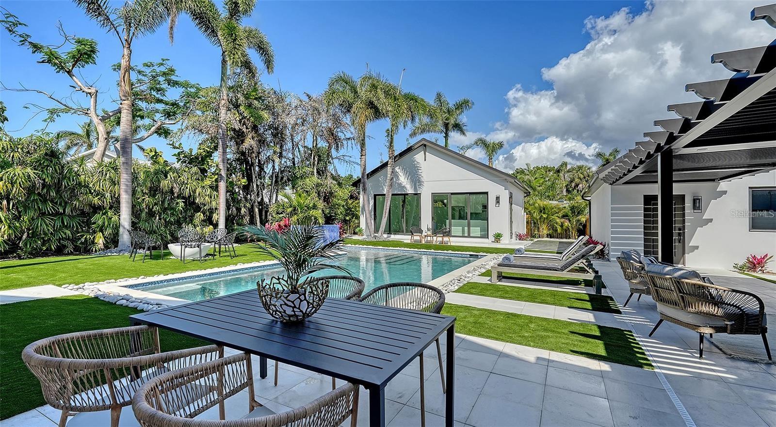 INDIAN BEACH SAPPHIRE SHORES - Residential