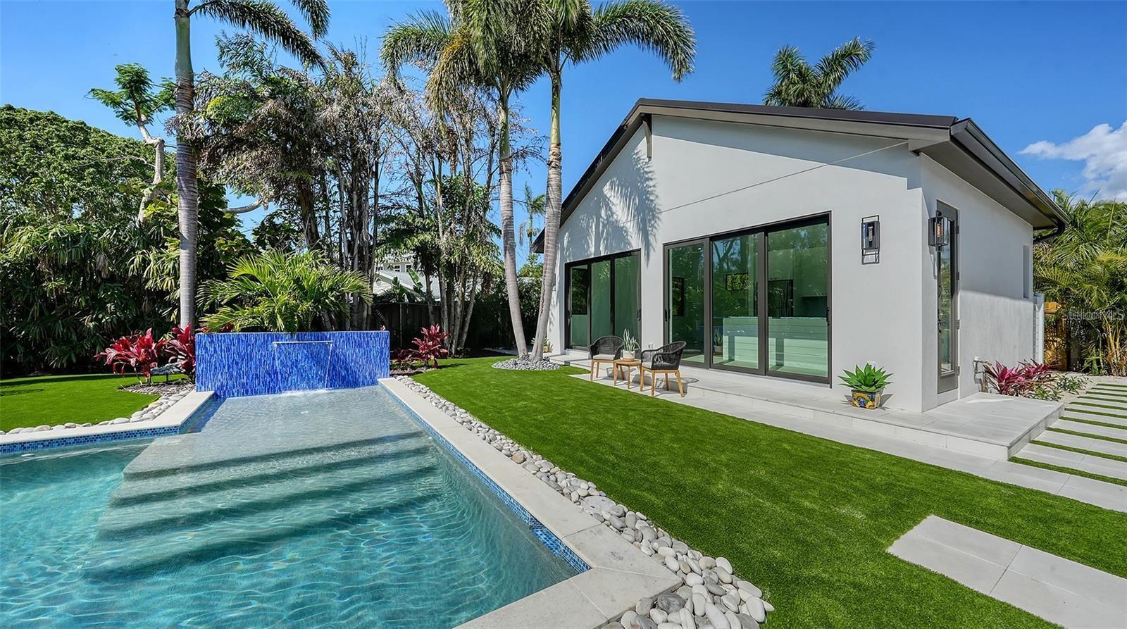 INDIAN BEACH SAPPHIRE SHORES - Residential