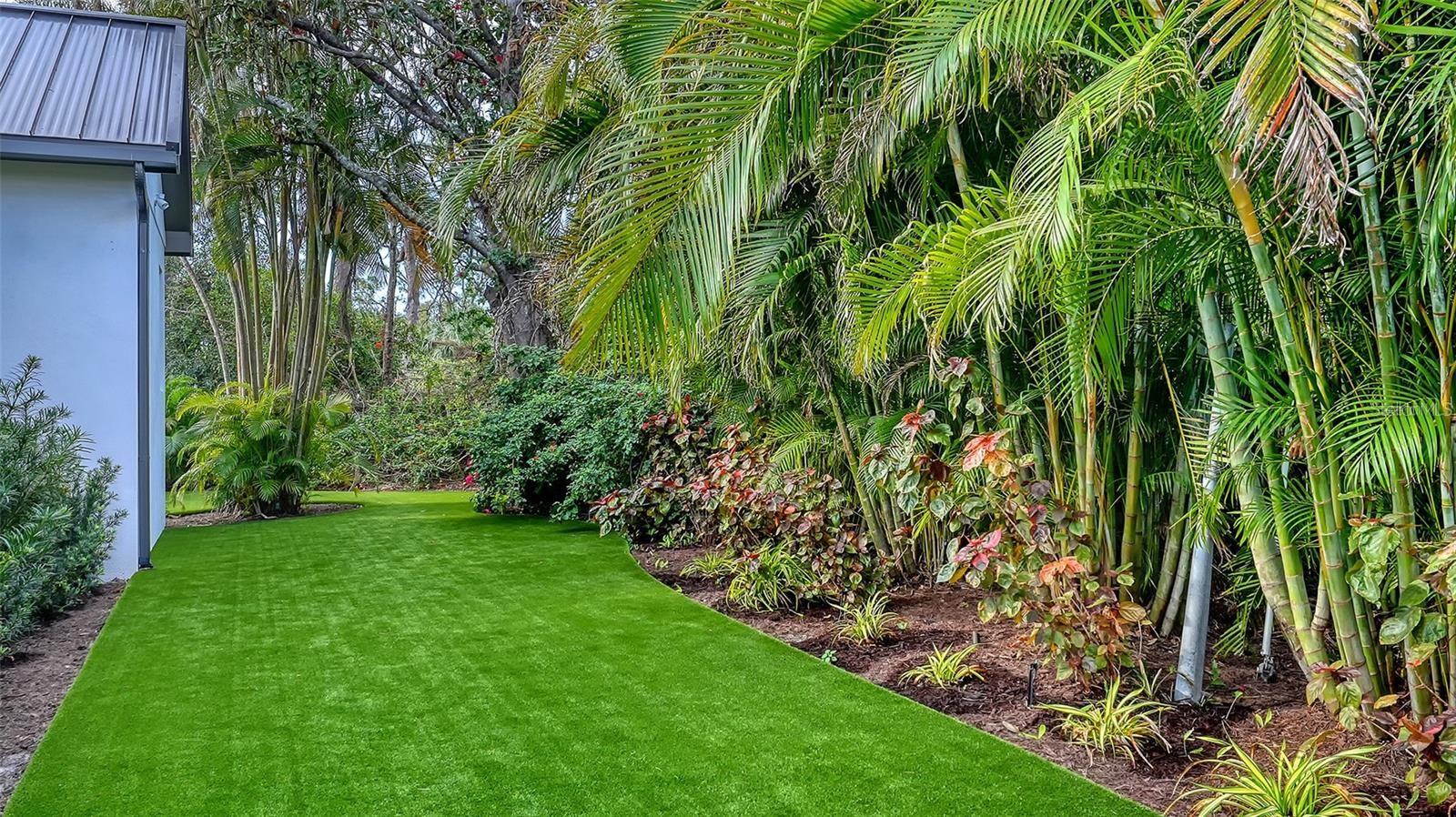 INDIAN BEACH SAPPHIRE SHORES - Residential