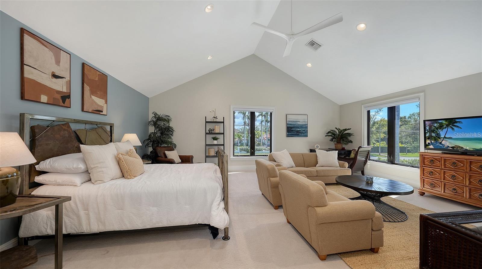 INDIAN BEACH SAPPHIRE SHORES - Residential