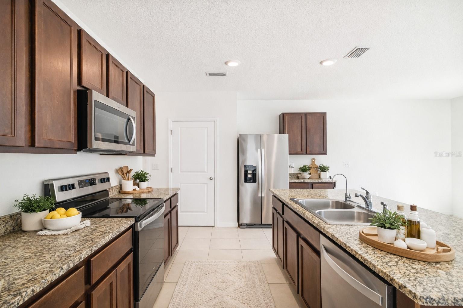 SOUTH BRANCH PRESERVE PH 2B & - Residential