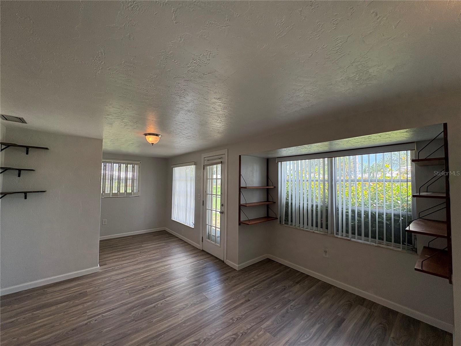 3276 BRUNSWICK LANE 705