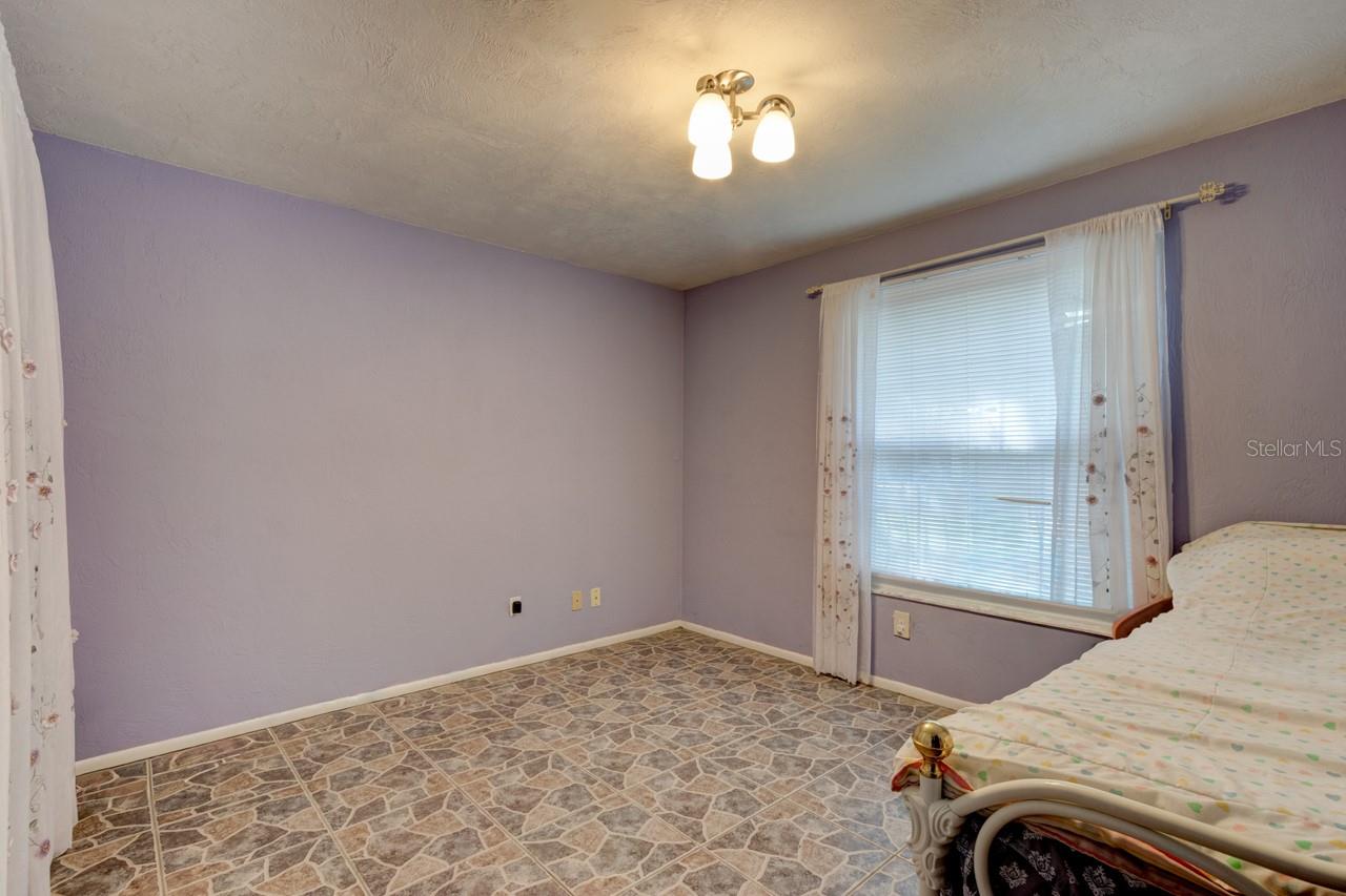 WOODMERE SOUTH UNIT 01 - Residential