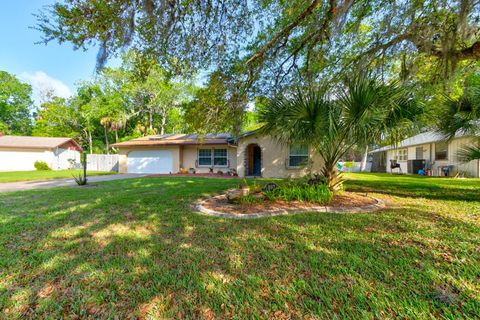 Photo of 897 Lindenwood Circle N, Ormond Beach, FL 32174 (MLS # FC317330)