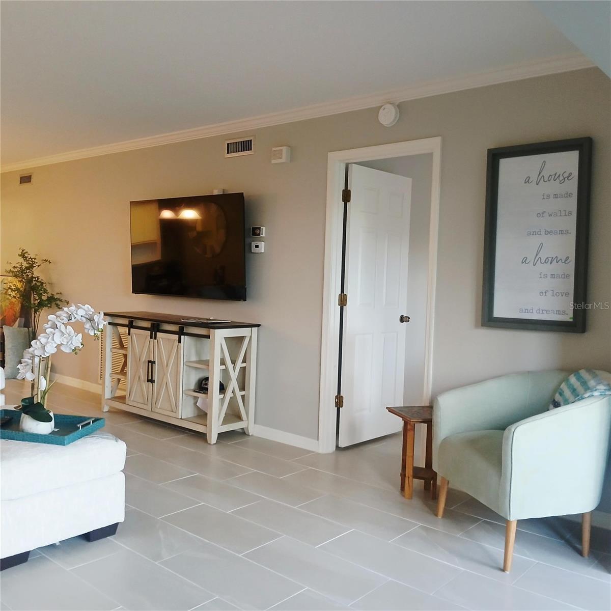 WOODLAND GREEN - Residential Lease