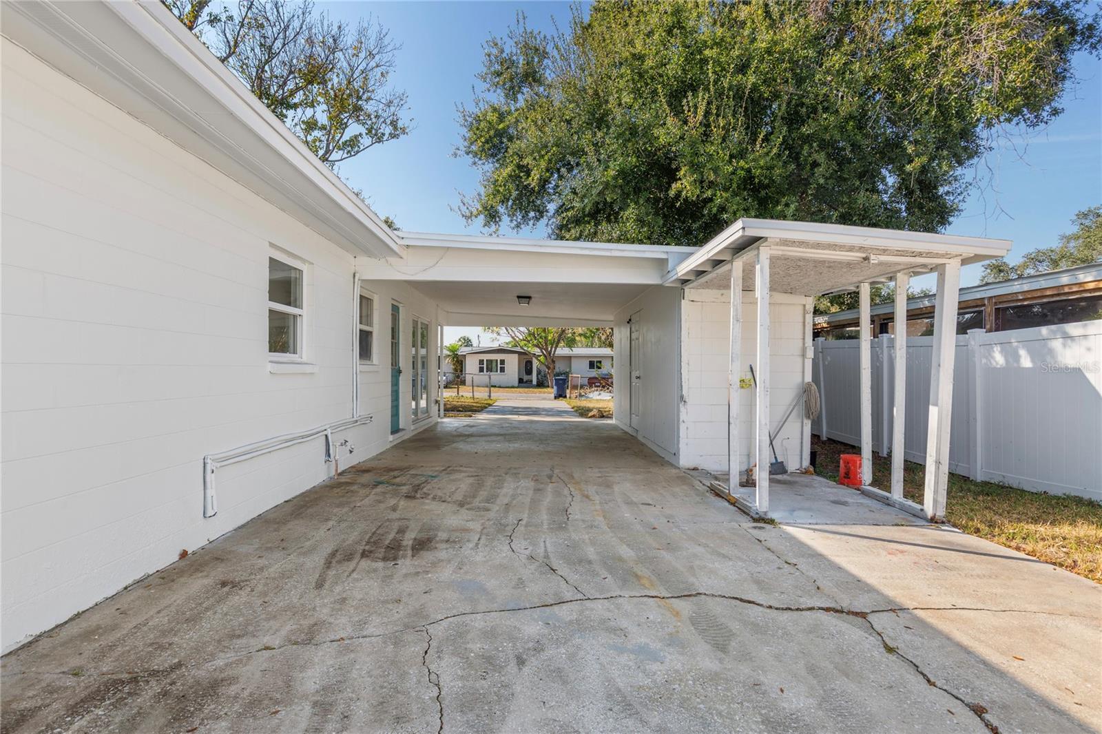TEMPLE TERRACES - Residential