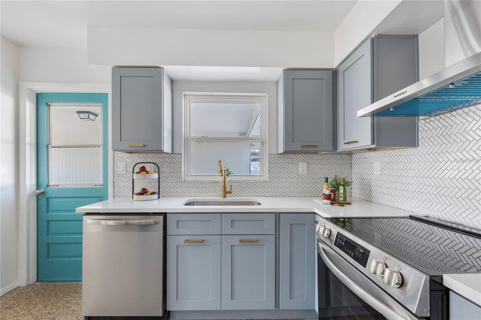 TEMPLE TERRACES - Residential