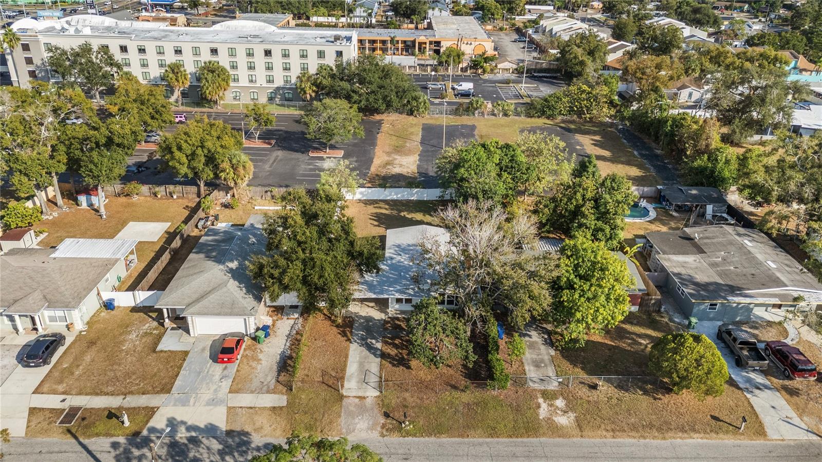 TEMPLE TERRACES - Residential