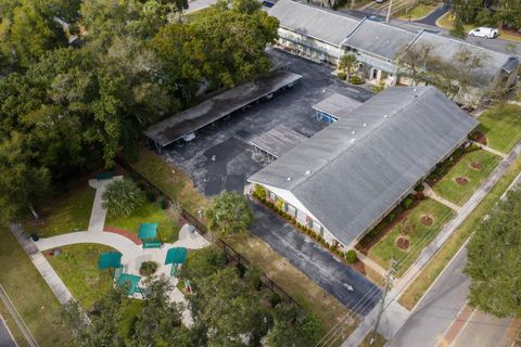 A home in MOUNT DORA