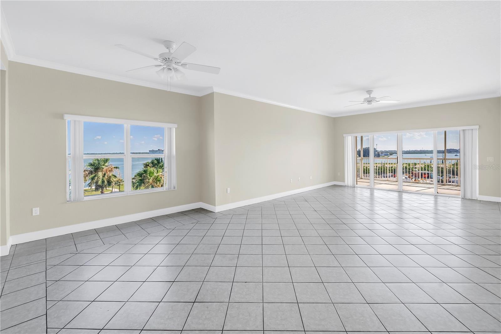 SNUG HARBOUR CONDO - Residential