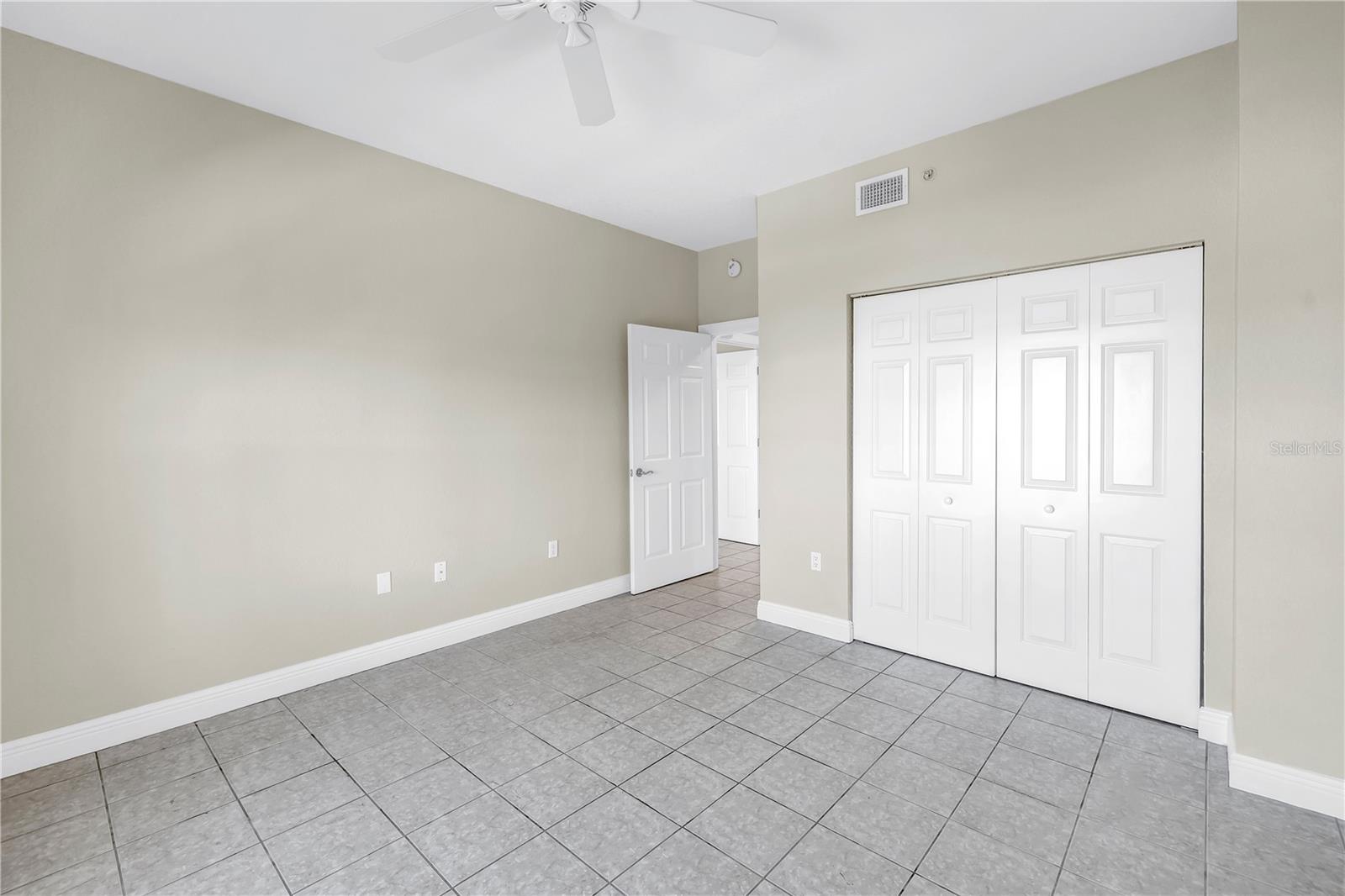 SNUG HARBOUR CONDO - Residential