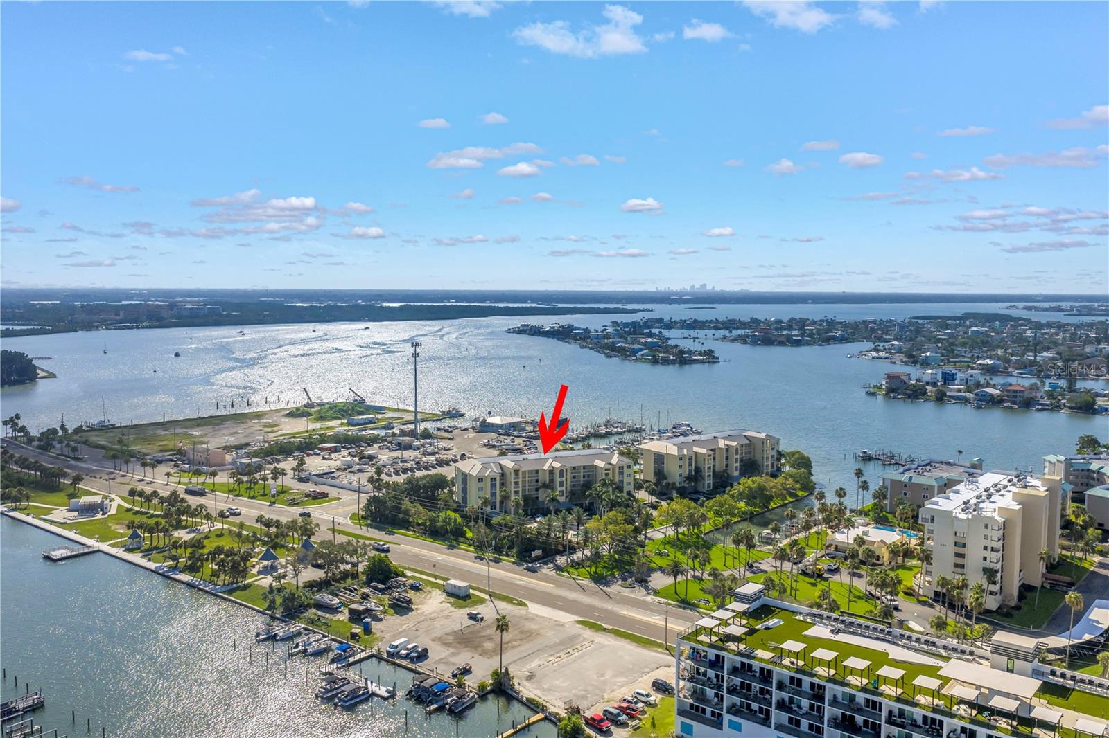 SNUG HARBOUR CONDO - Residential