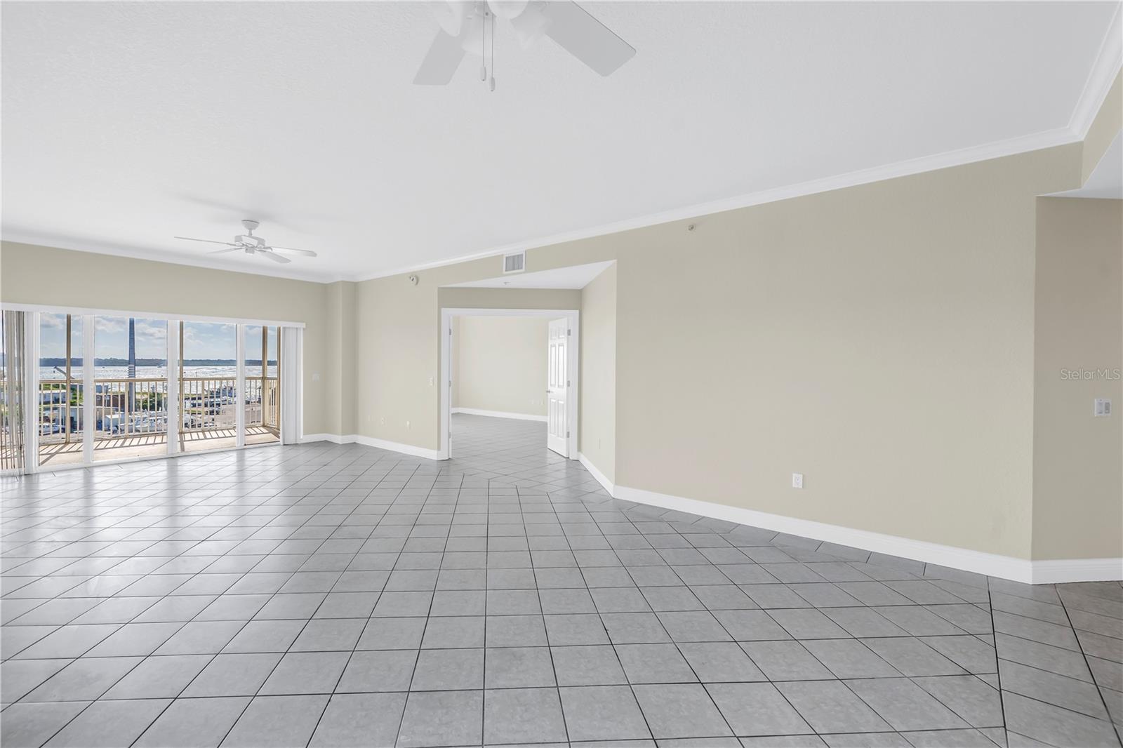 SNUG HARBOUR CONDO - Residential